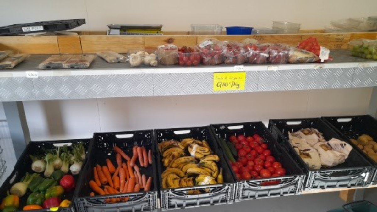 L'étagère pour les fruits et légumes frai